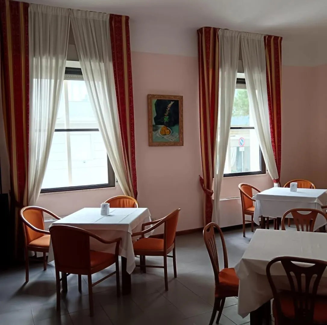 רימיני Hotel New Arpa
